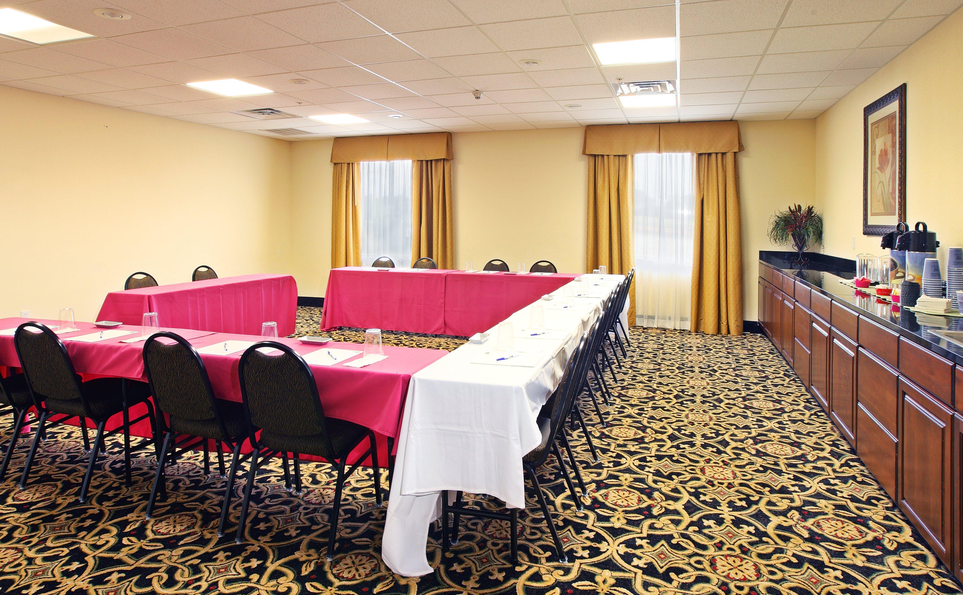 Holiday Inn Express Hotel & Suites Clarksville Exteriör bild