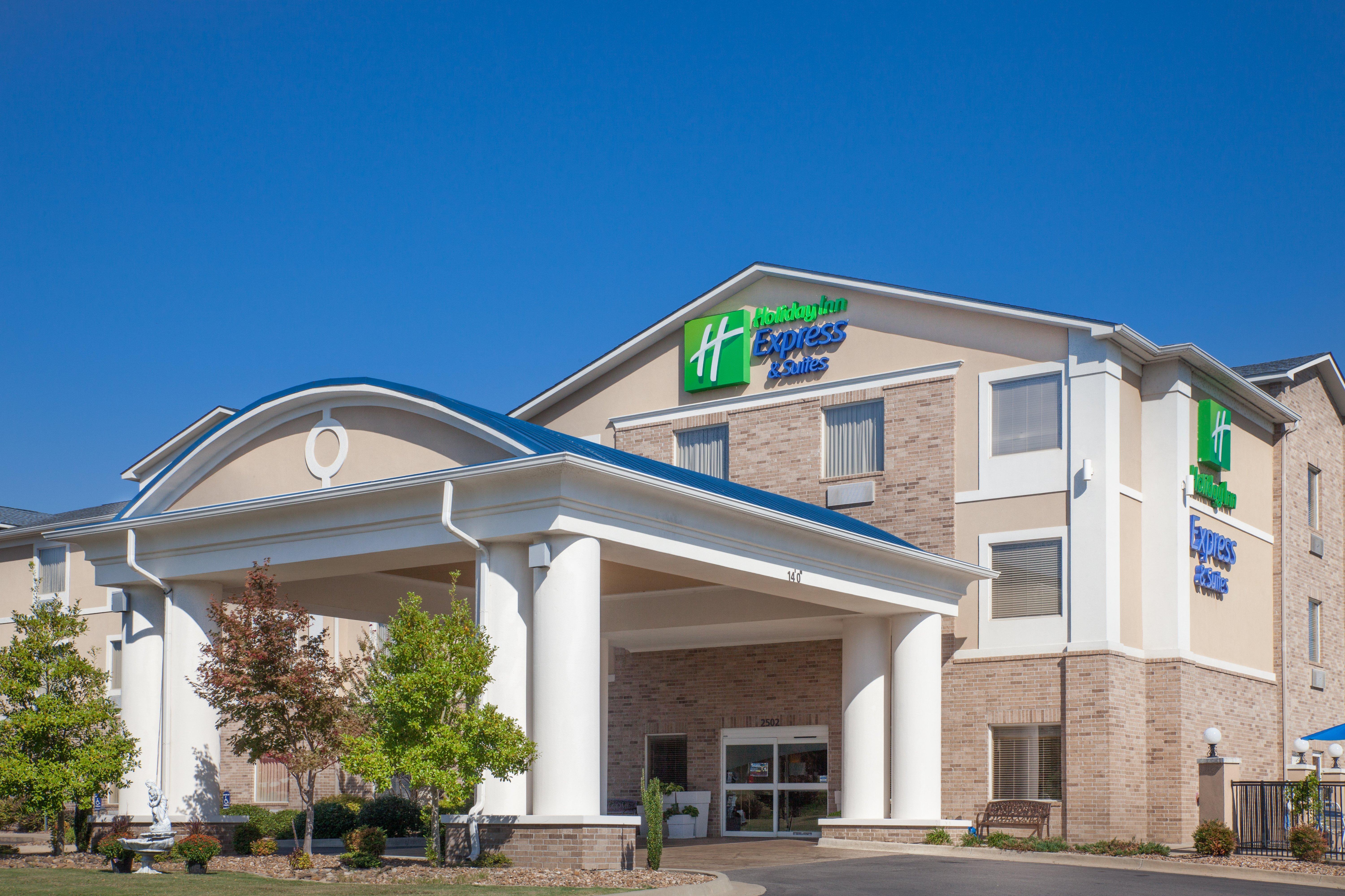 Holiday Inn Express Hotel & Suites Clarksville Exteriör bild