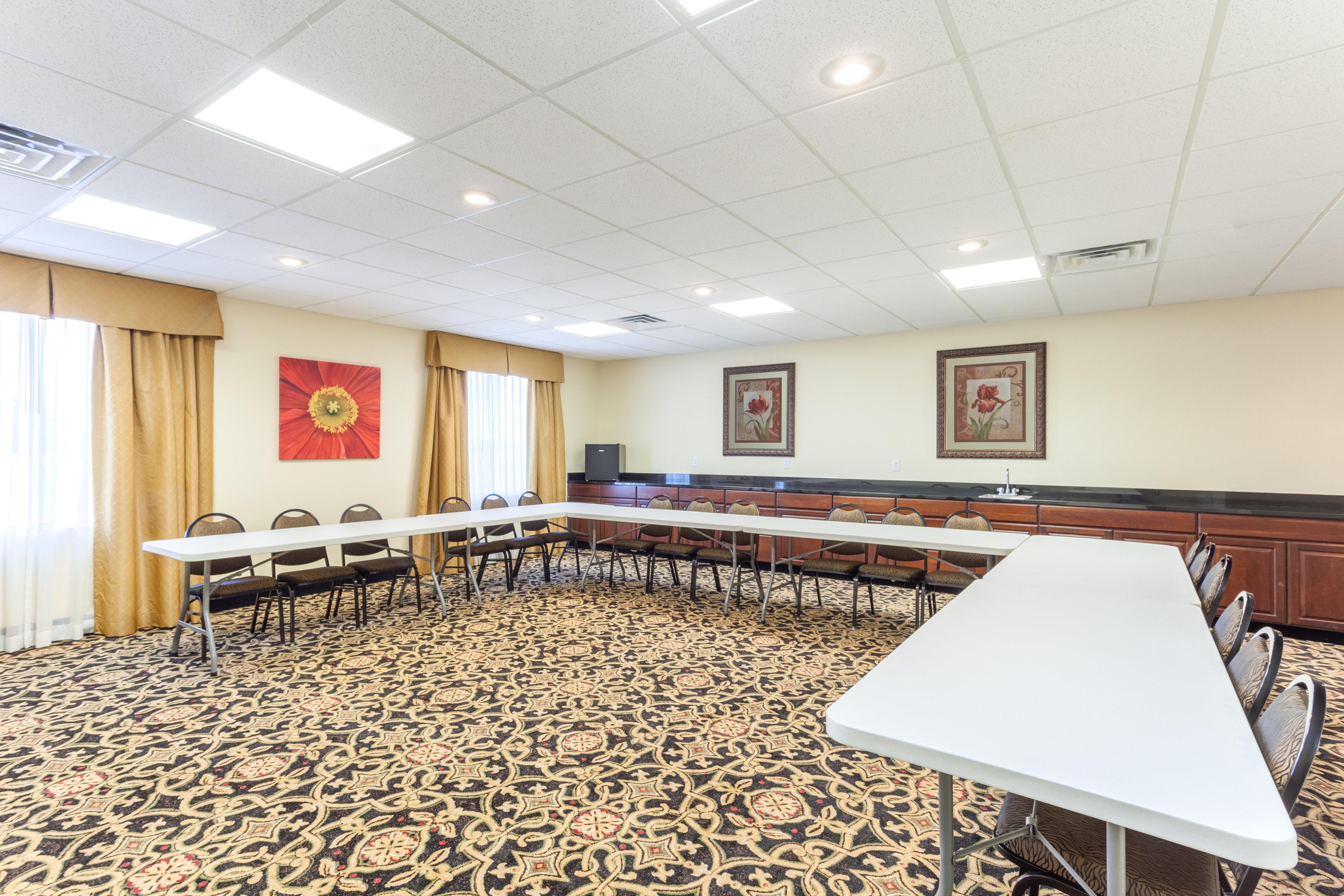 Holiday Inn Express Hotel & Suites Clarksville Exteriör bild