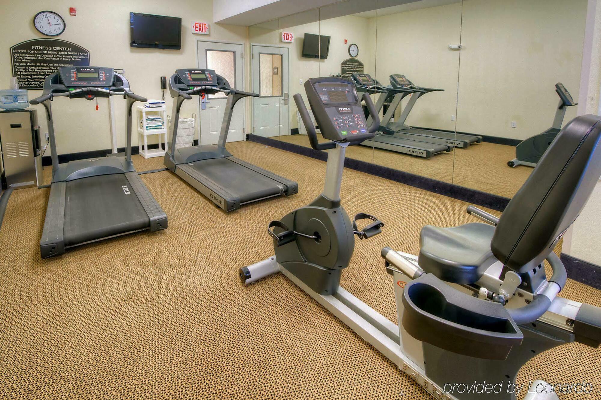 Holiday Inn Express Hotel & Suites Clarksville Exteriör bild